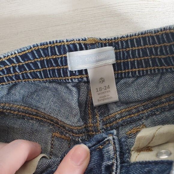 Boys Jeans Bundle Old Navy & Children's Place 18-24m Lot of 2 - Picture 7 of 7